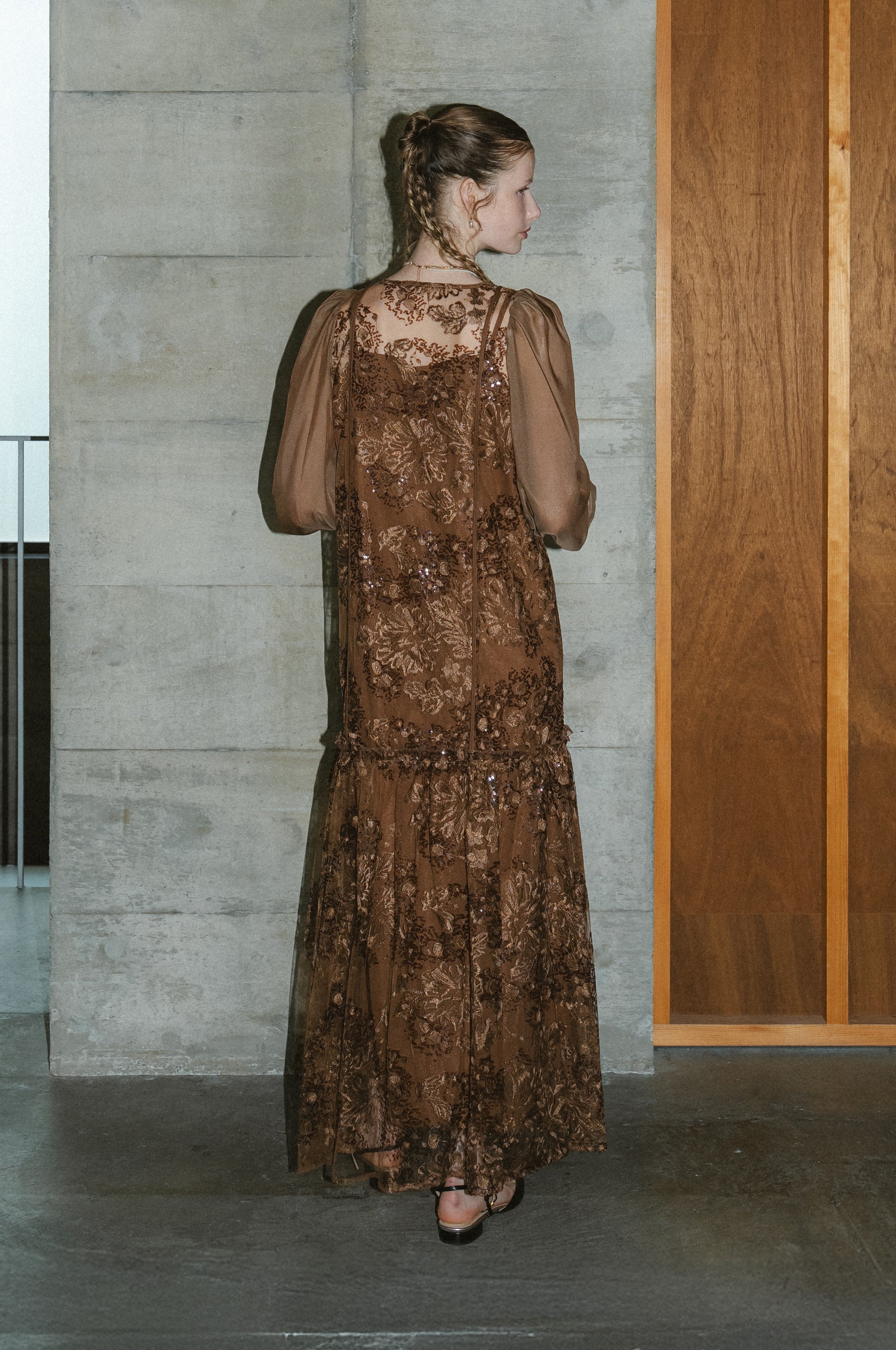 1036 Detachable sleeve dress