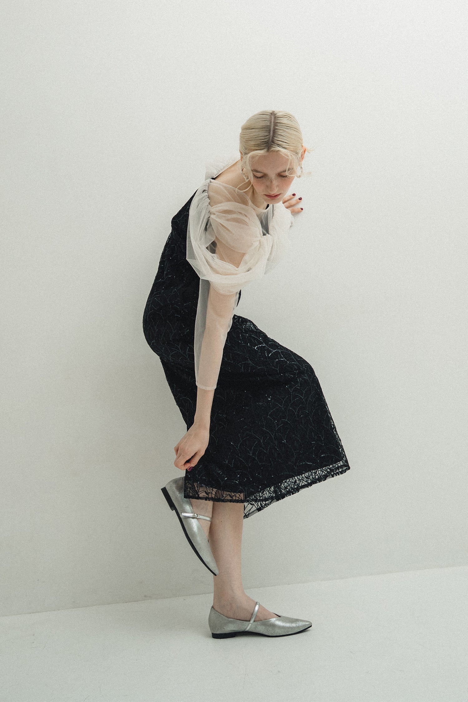 1105 Noir glitter dress