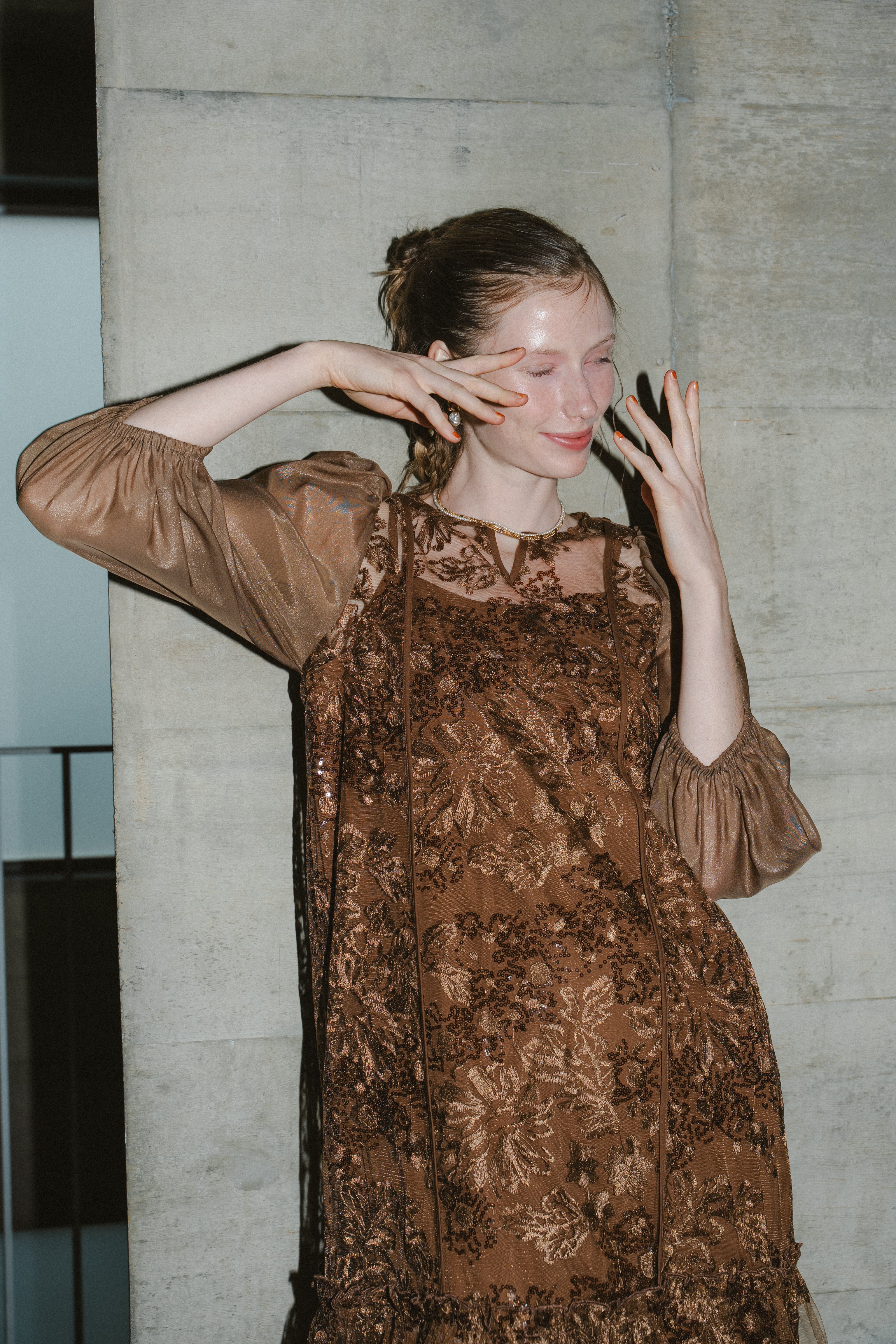 1036 Detachable sleeve dress