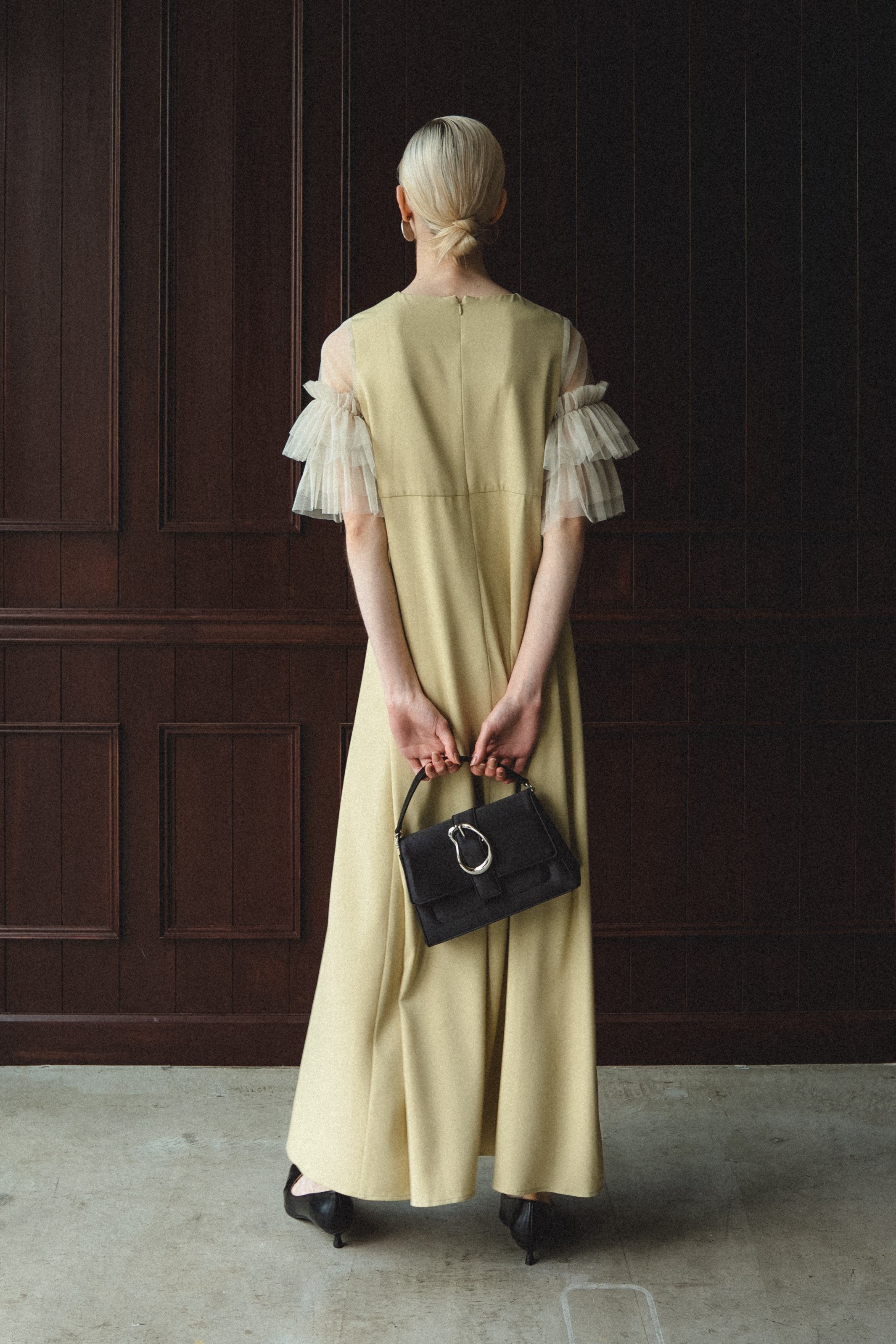 952 Irregular motif bag