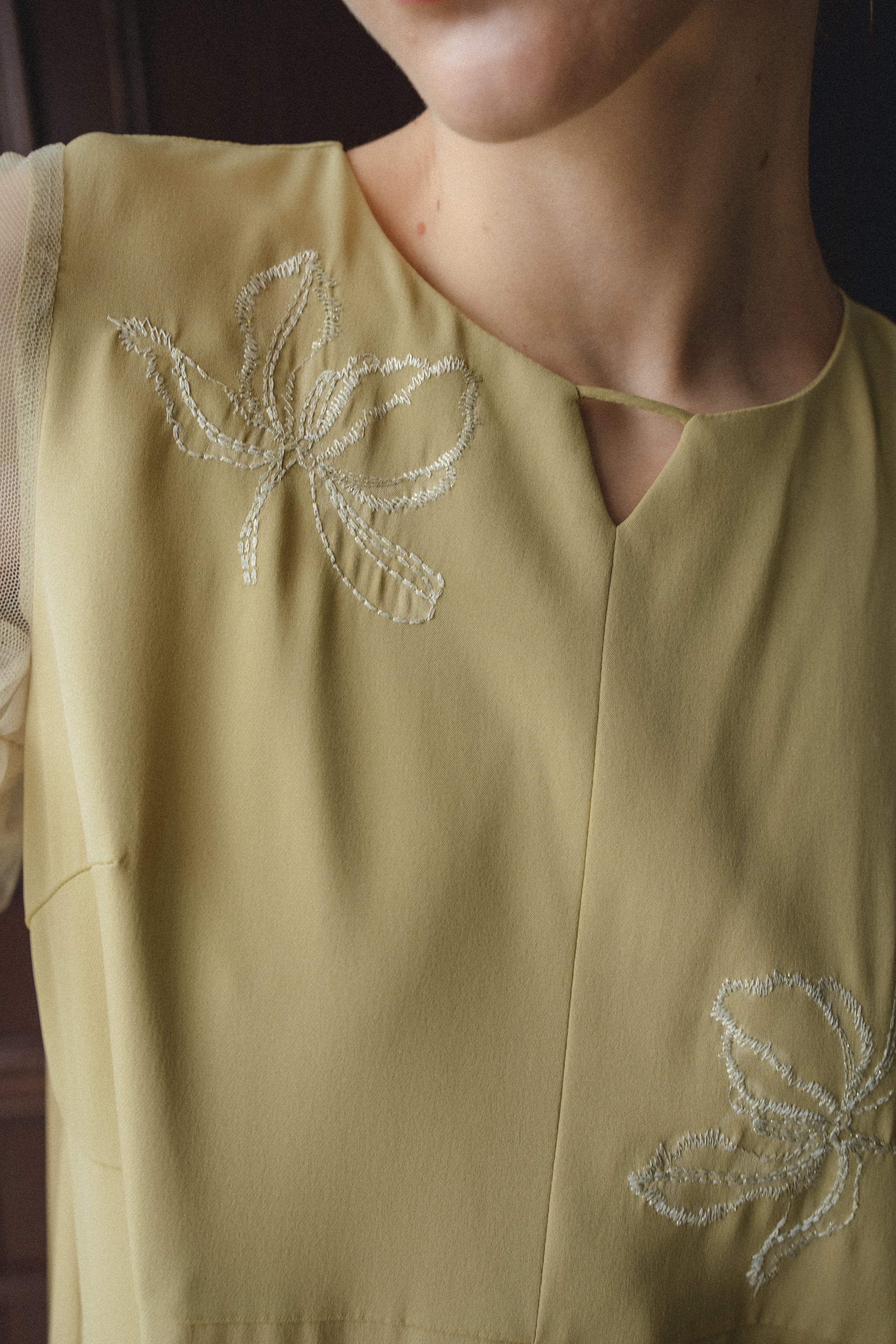 997 Embroiderry dress