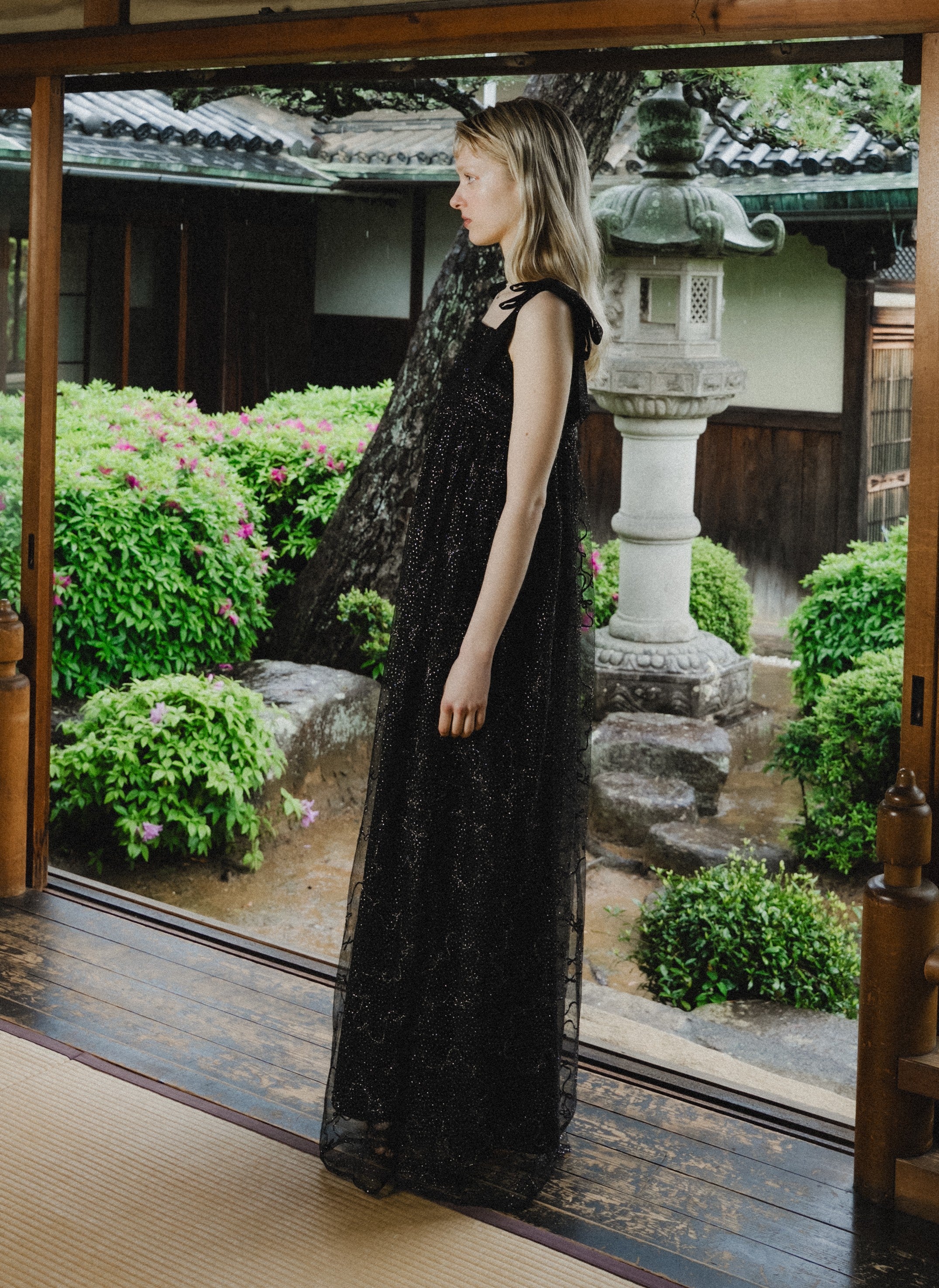 1113 Ribbon tulle dress