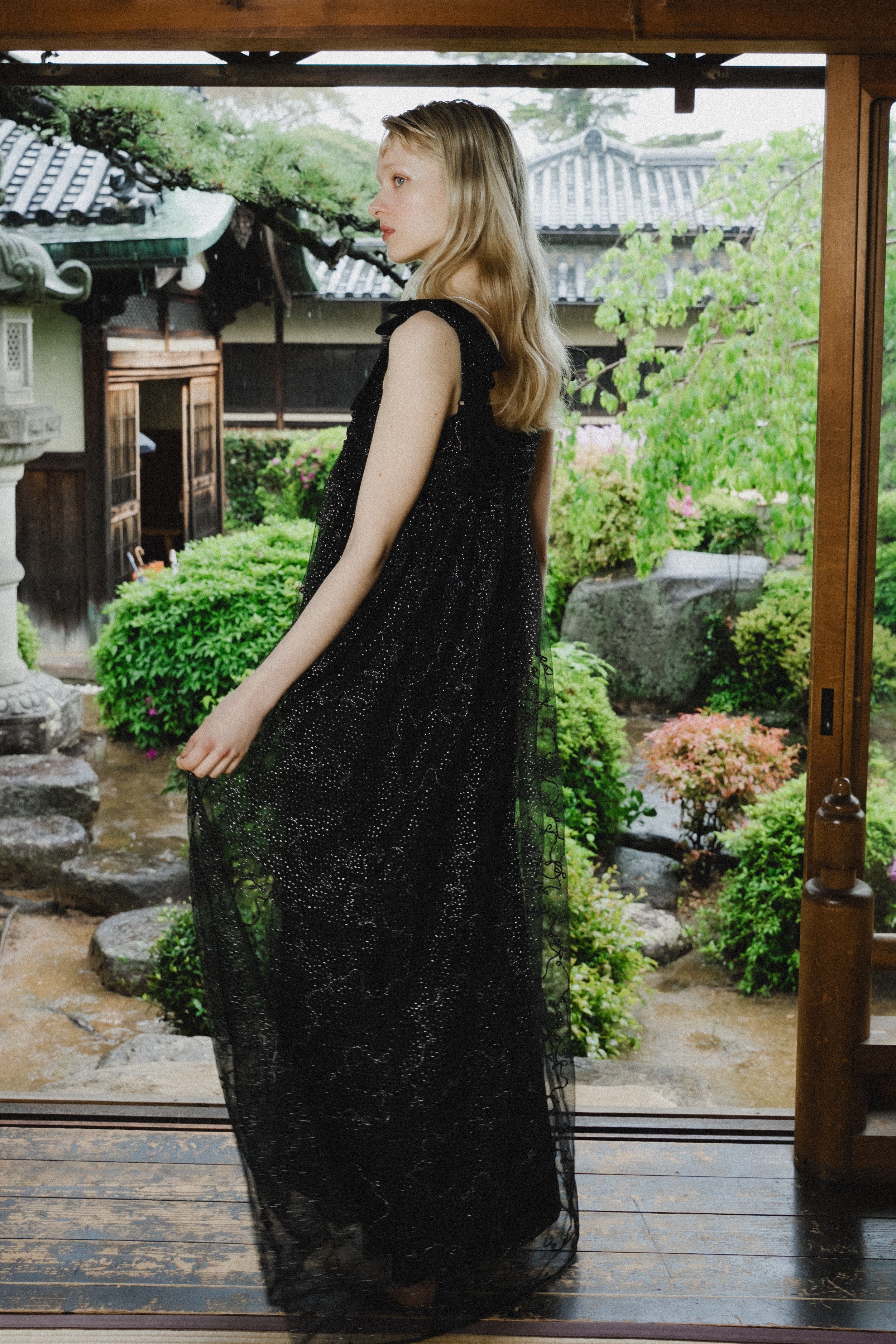 1113 Ribbon tulle dress