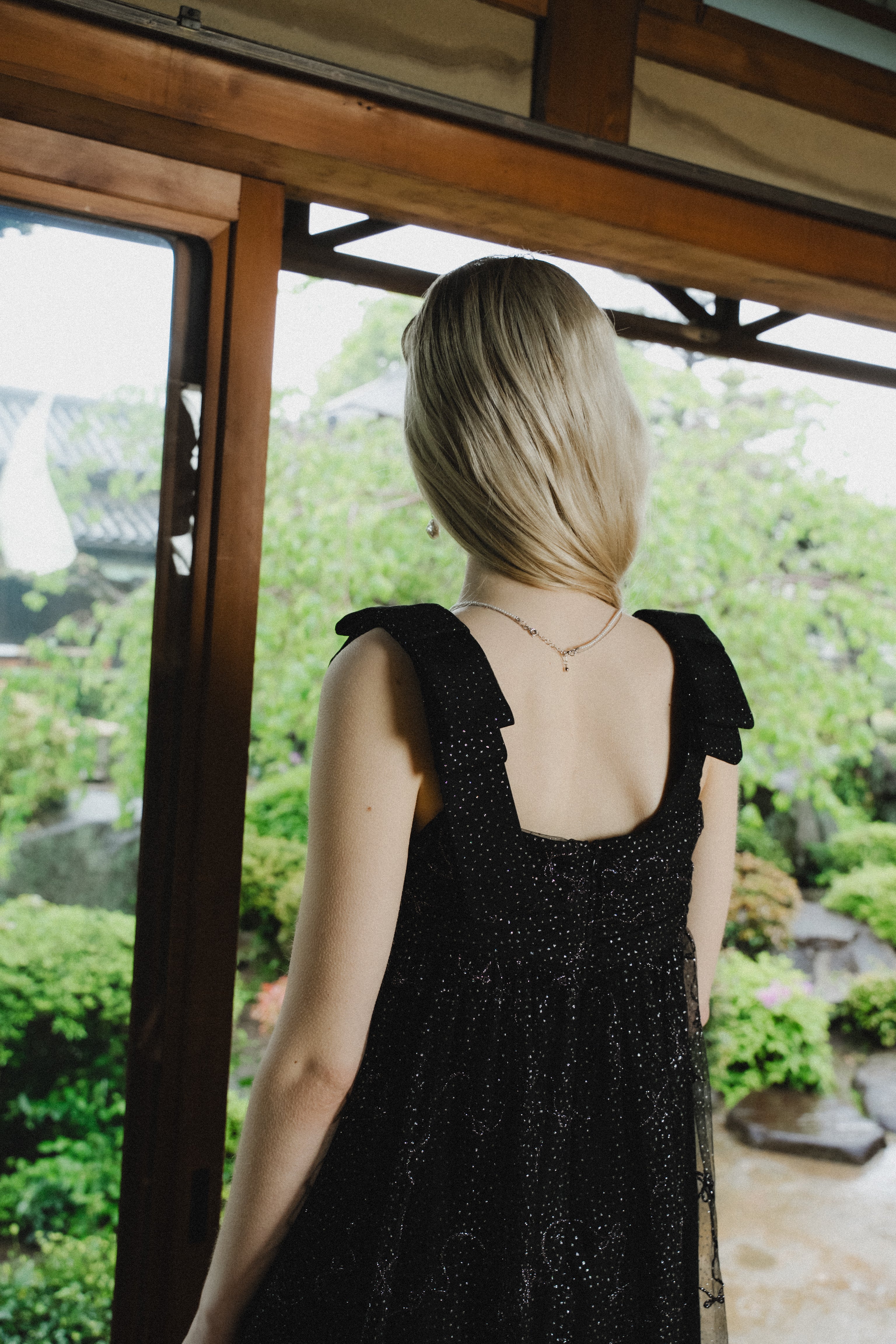 1113 Ribbon tulle dress
