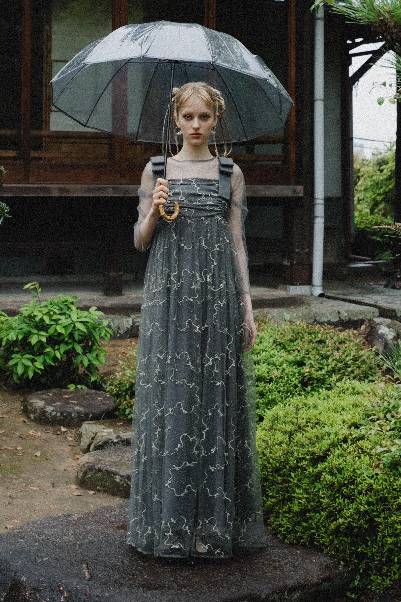 1113 Ribbon tulle dress
