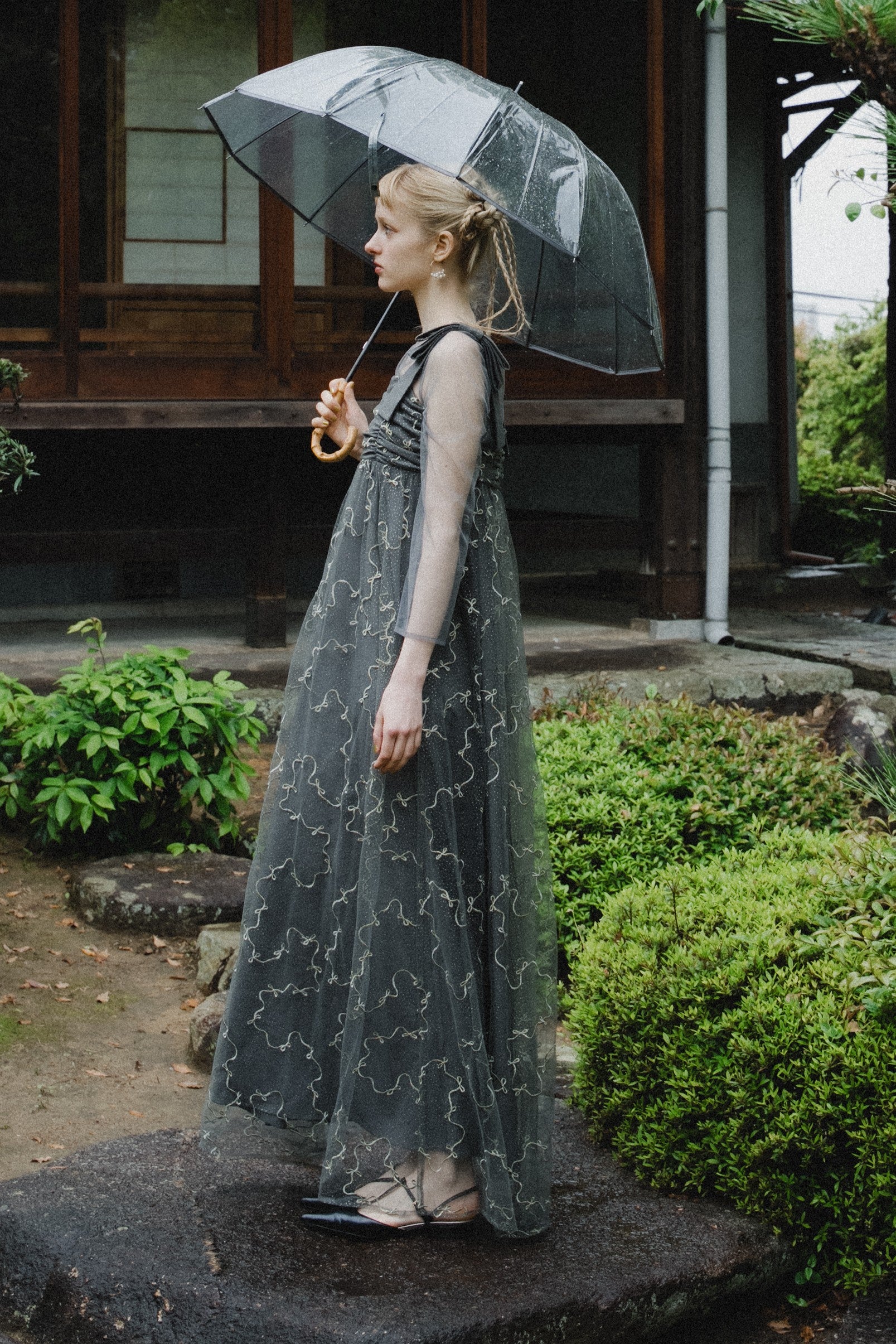 1113 Ribbon tulle dress