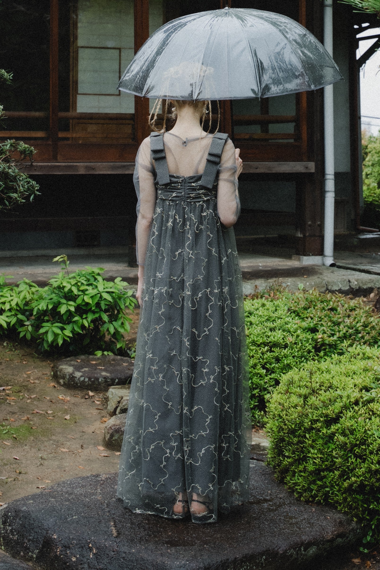 1113 Ribbon tulle dress
