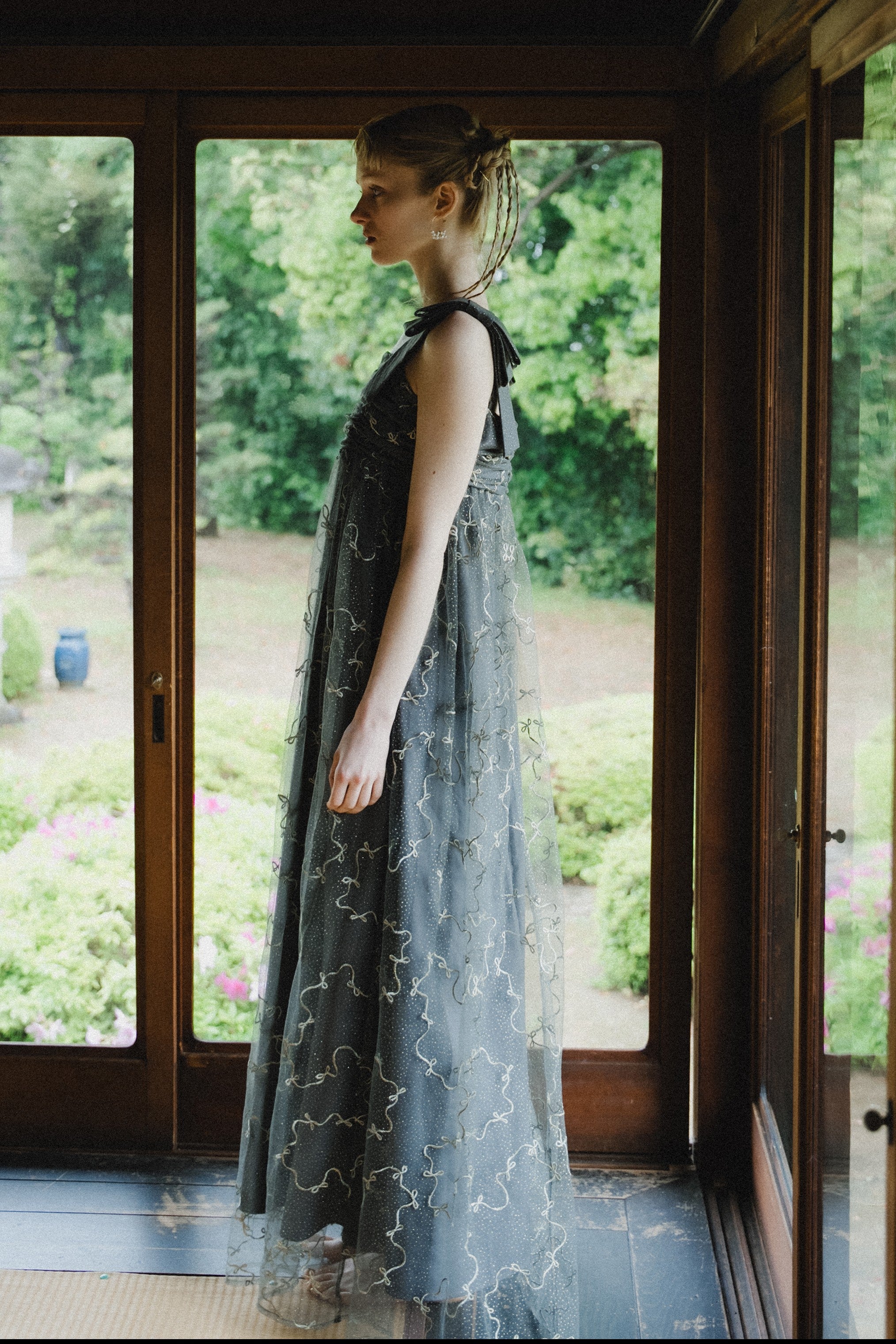 1113 Ribbon tulle dress