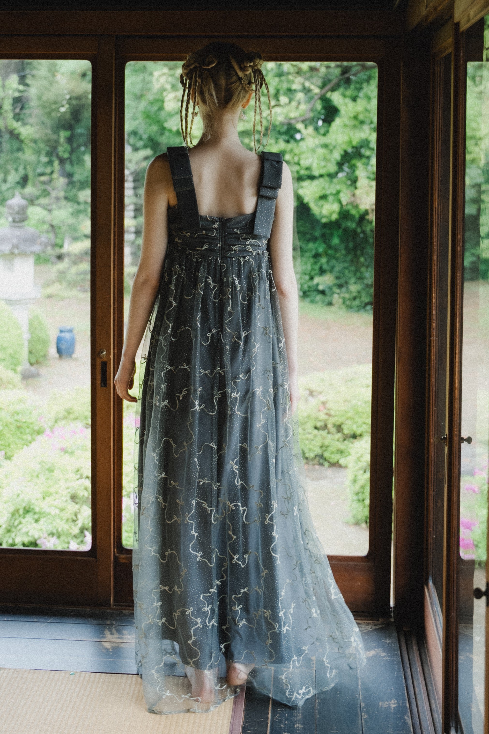 1113 Ribbon tulle dress