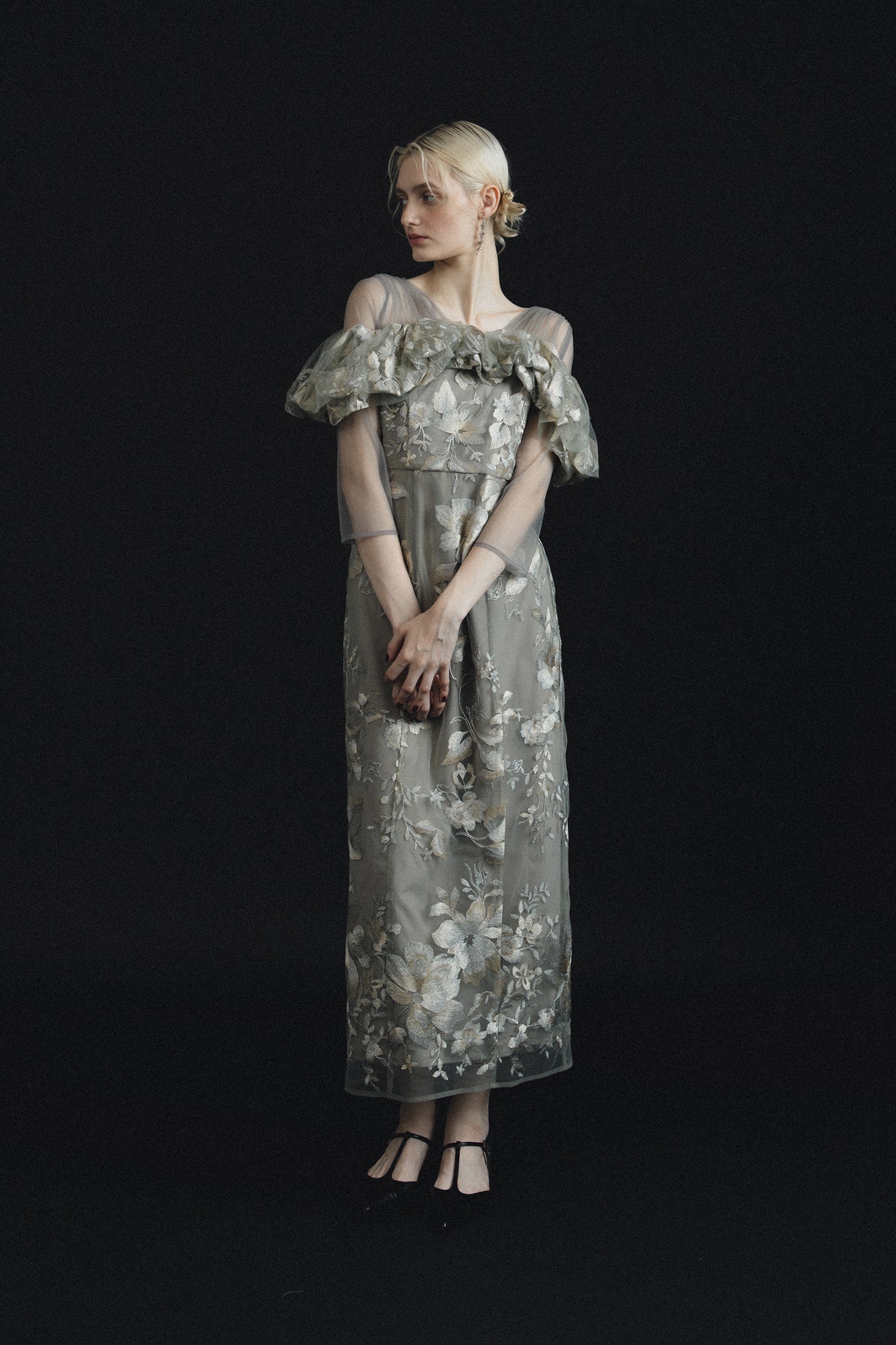 1112 Blooming flower dress