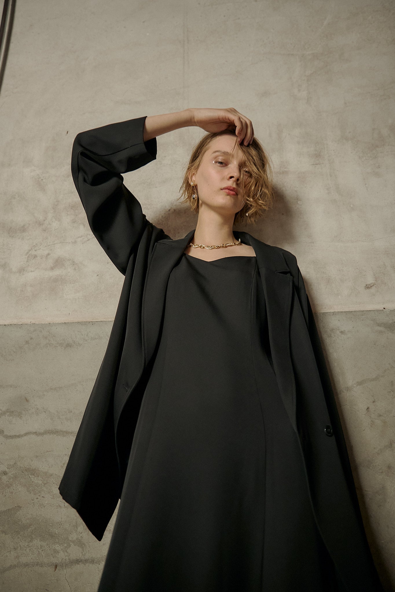 934 Transparent hem setup dress