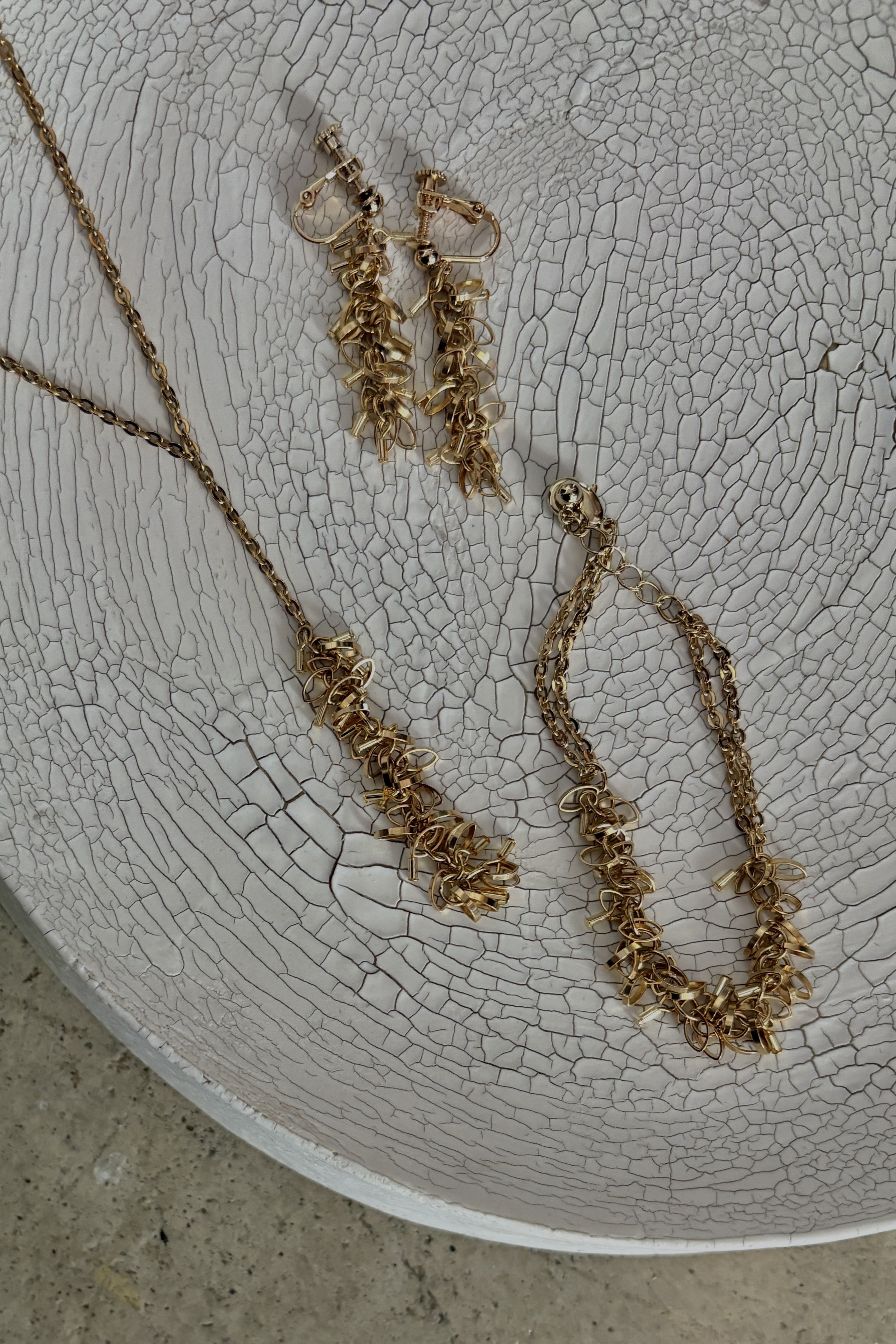 1005 Berry like bracelet