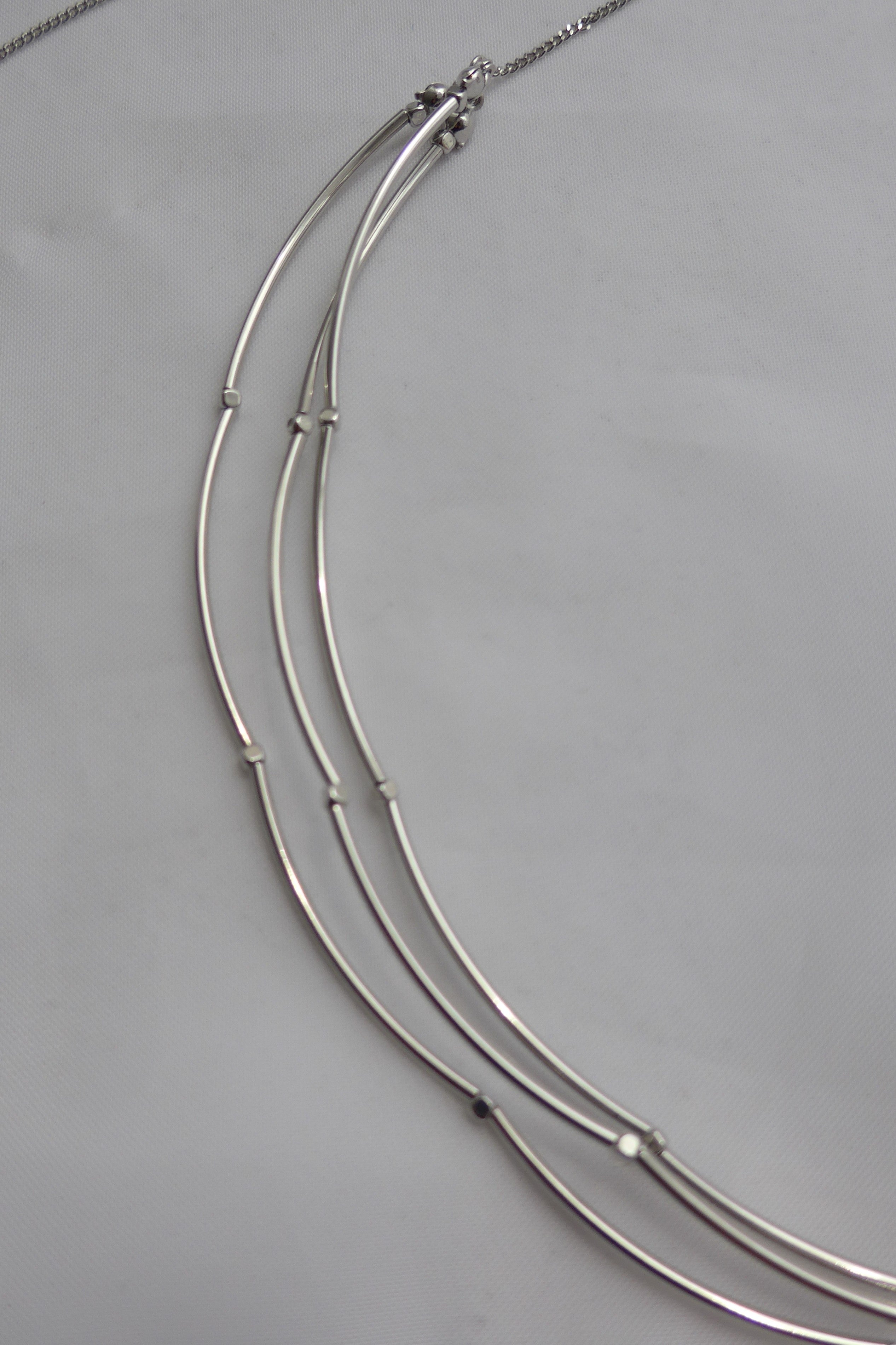 975 Twiggy metal necklace