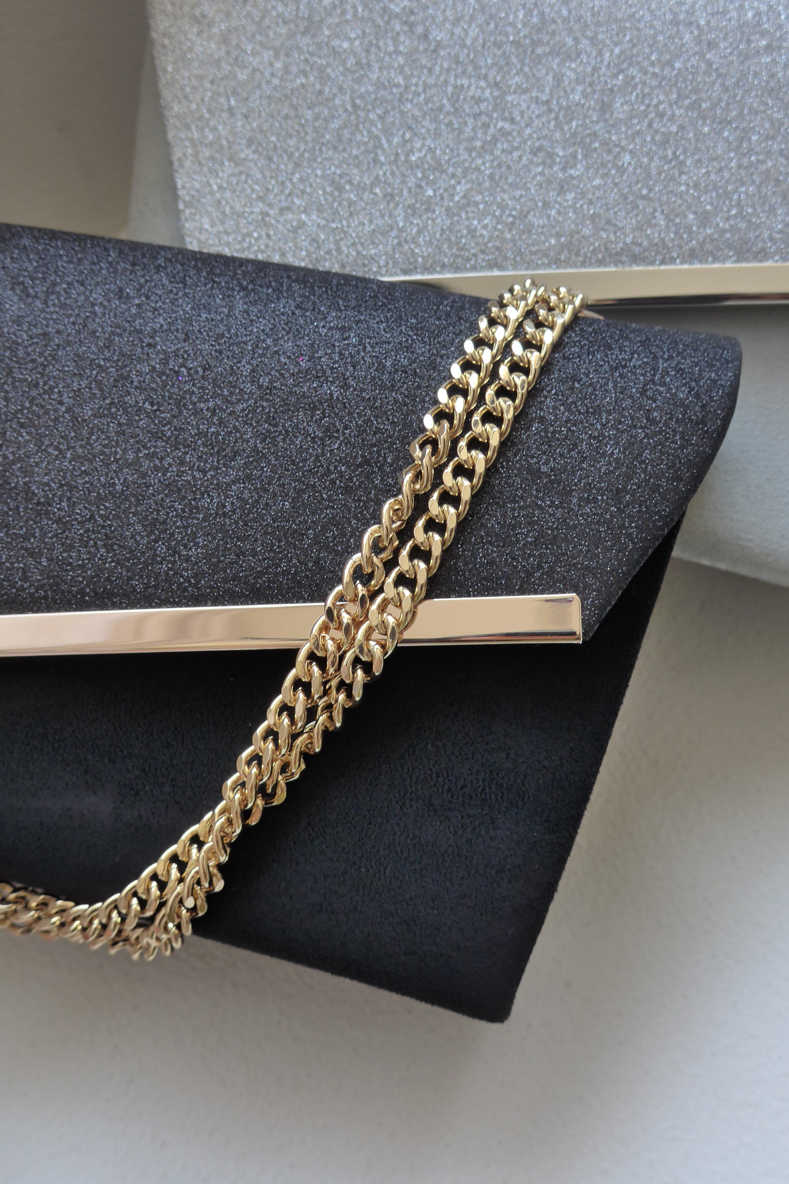 1008 Glitter & Suede touch bag