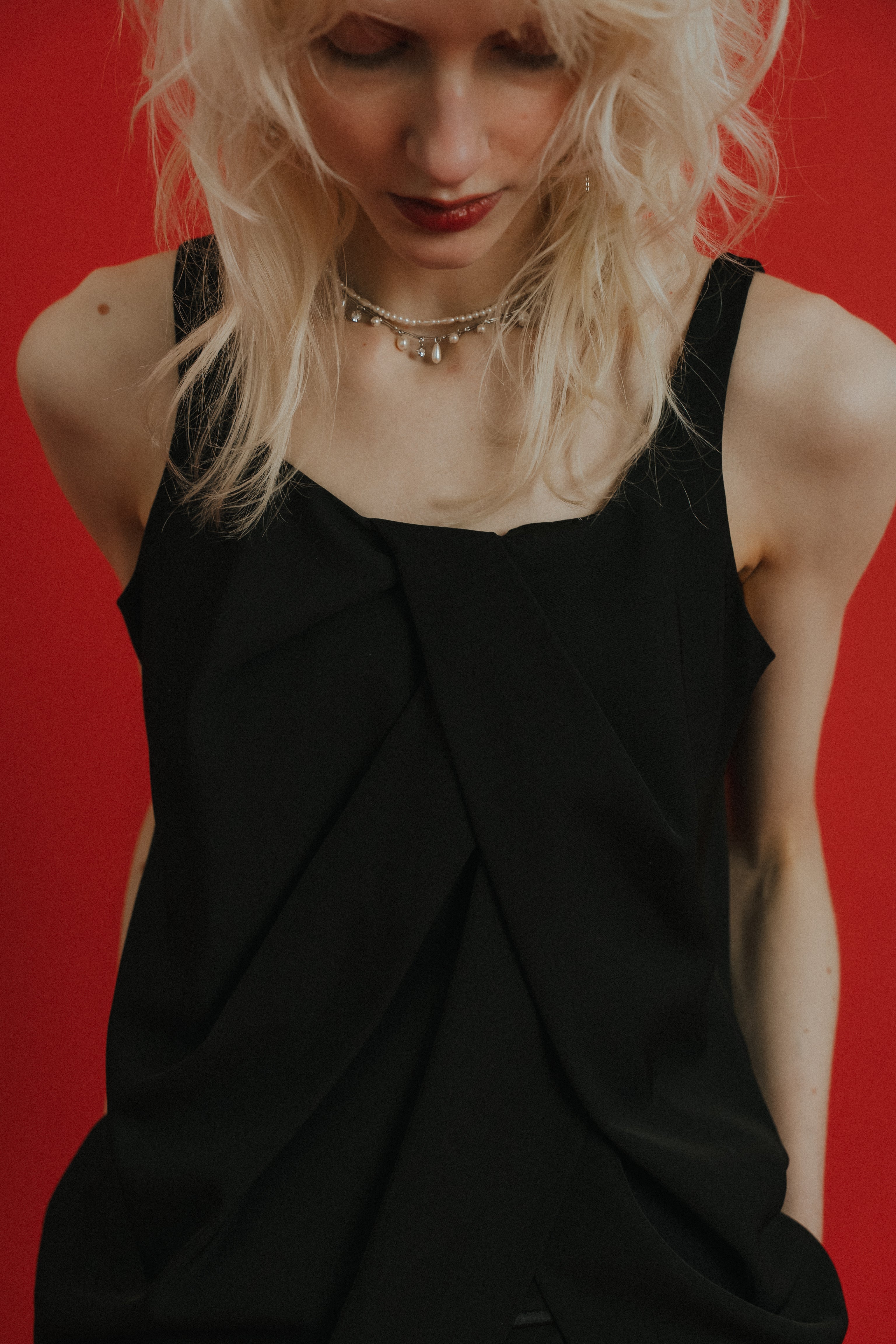 1084 Oblique cross top pants set