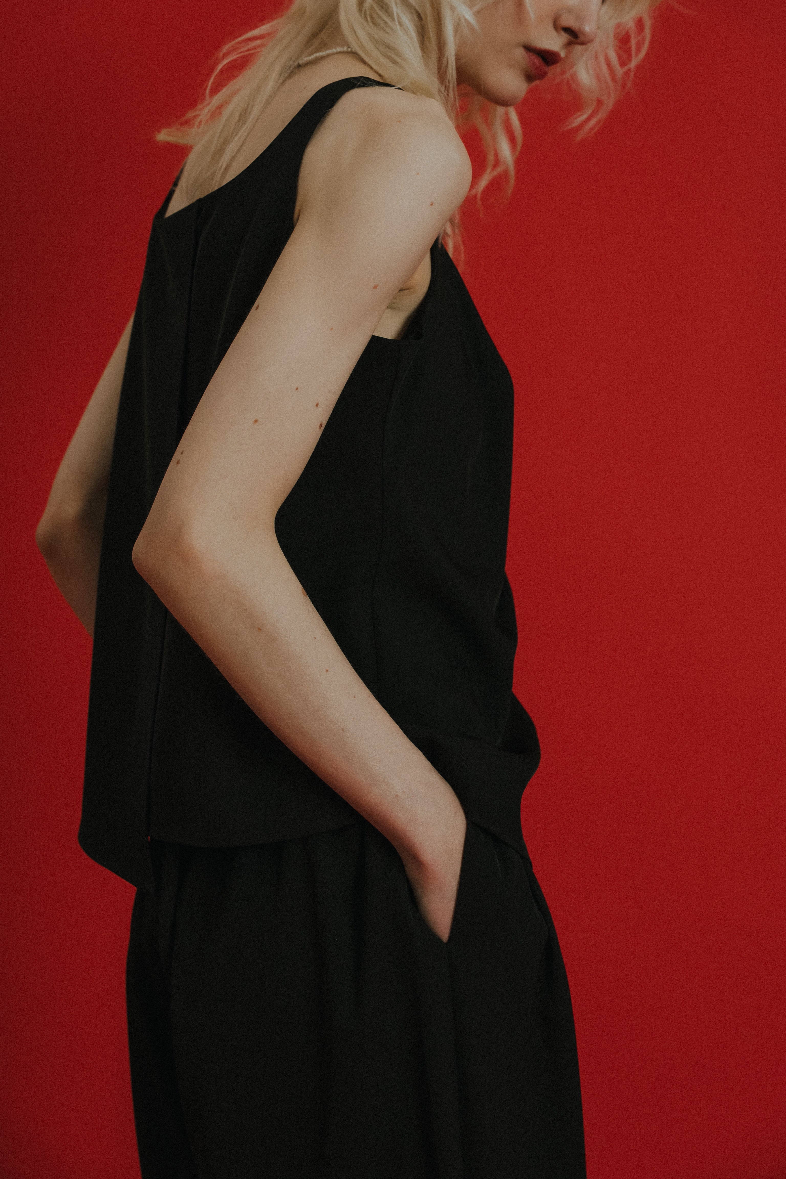 1084 Oblique cross top pants set