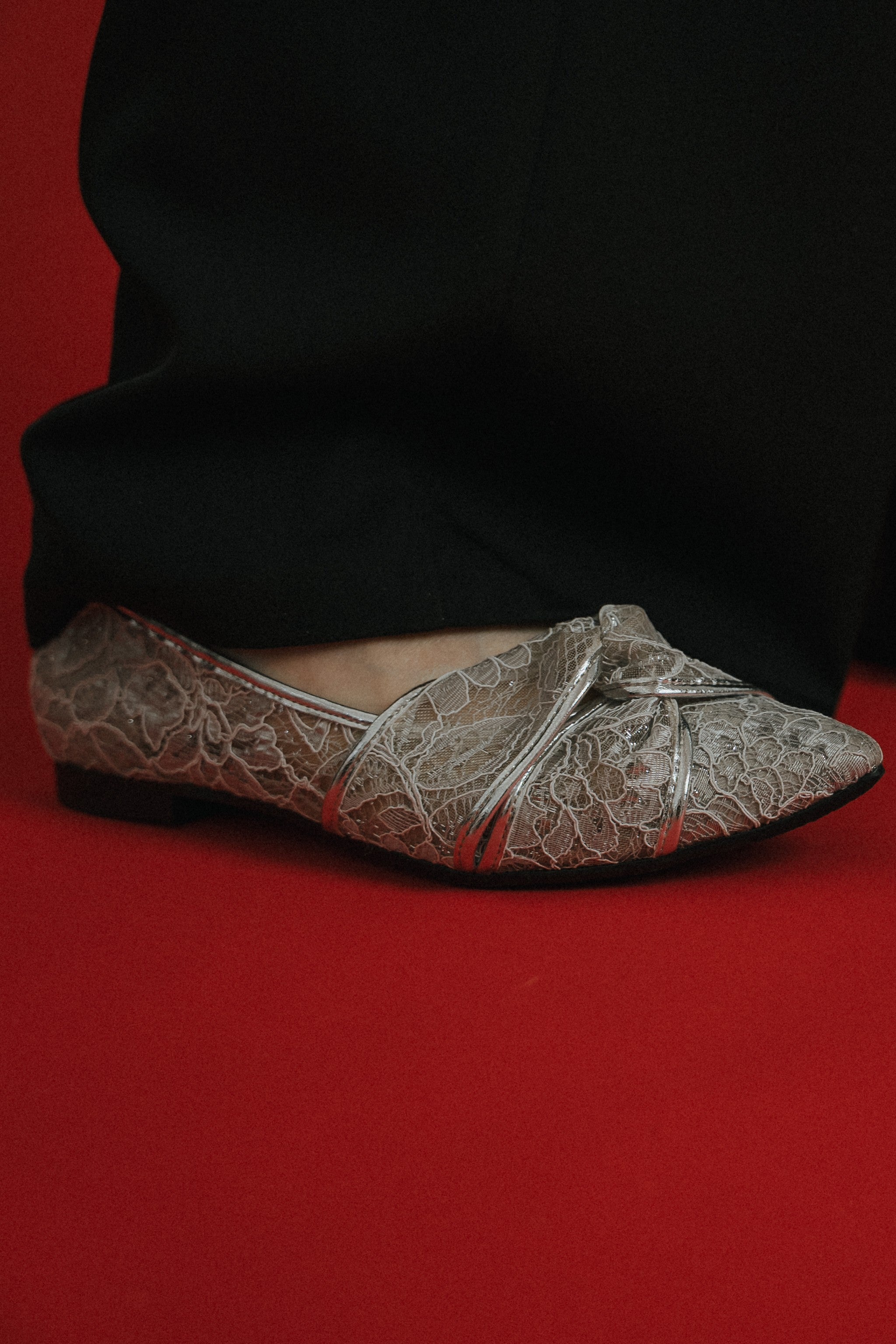 1100 Lace Flat Shoes
