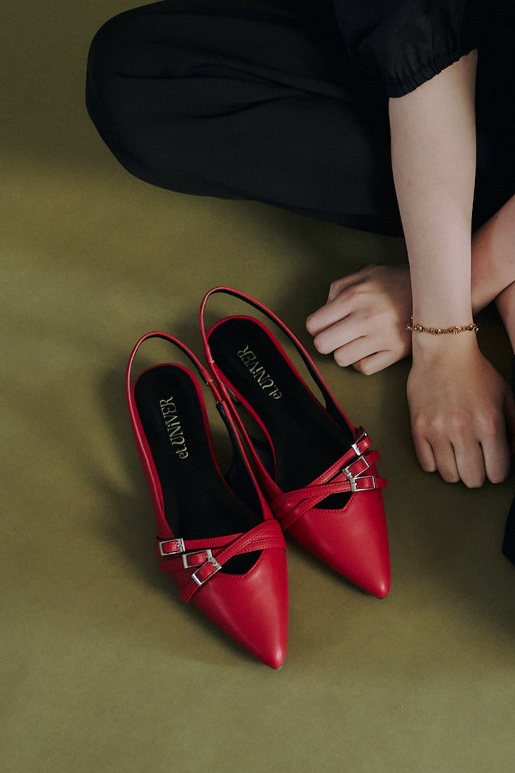 962 strap overlay pumps