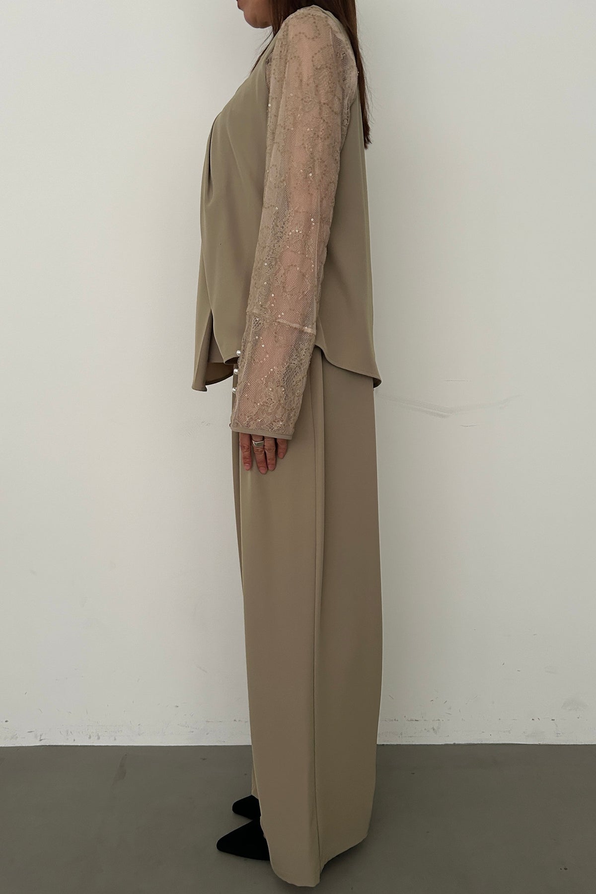 model:164cm size:L color:イエロー