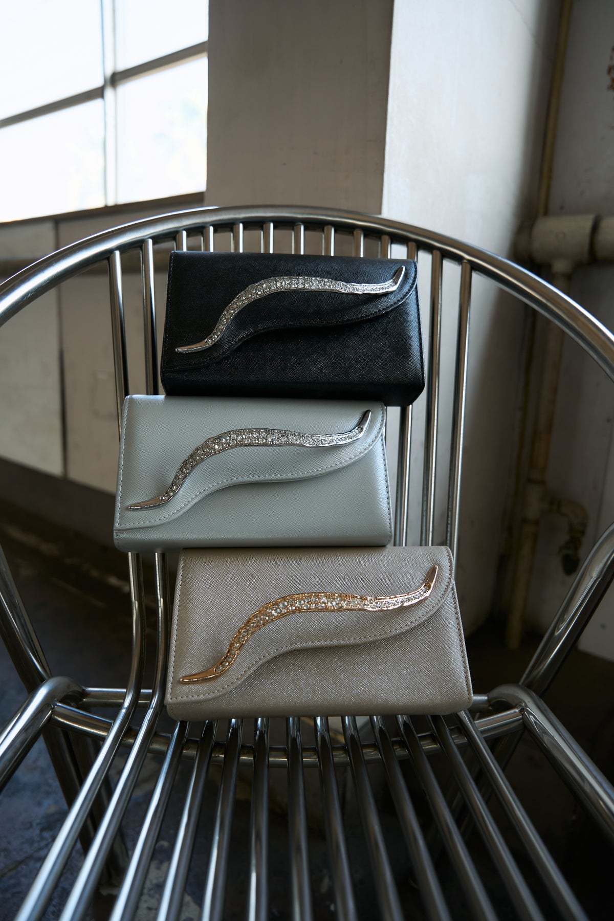 1139 Bijou Handle clutch