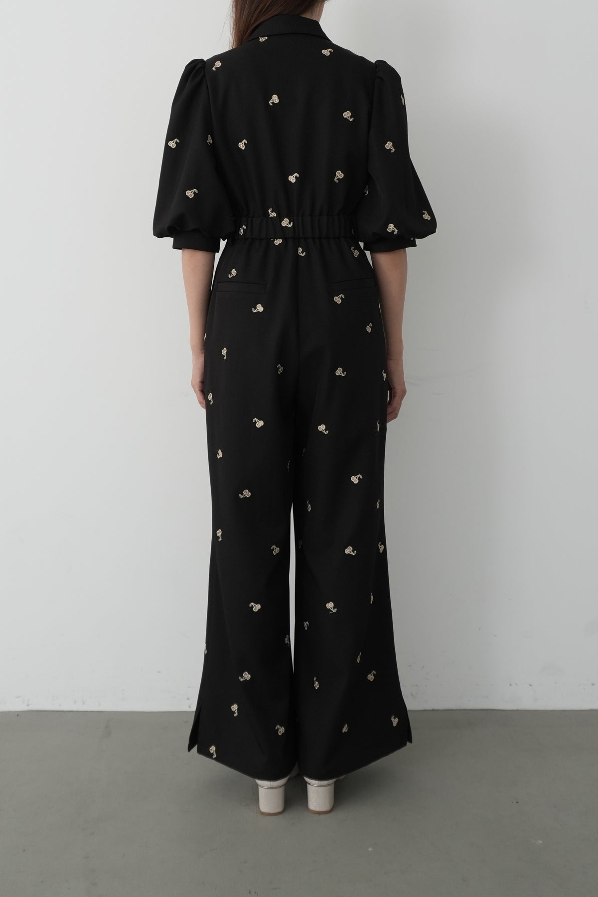 model:164cm size:M color:ブラック
