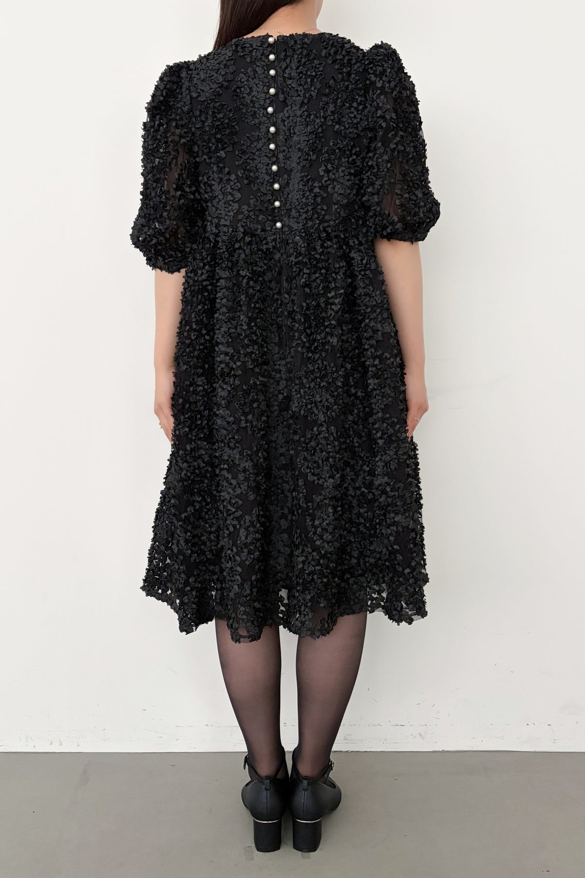 model:159cm size:M/Short color:ブラック