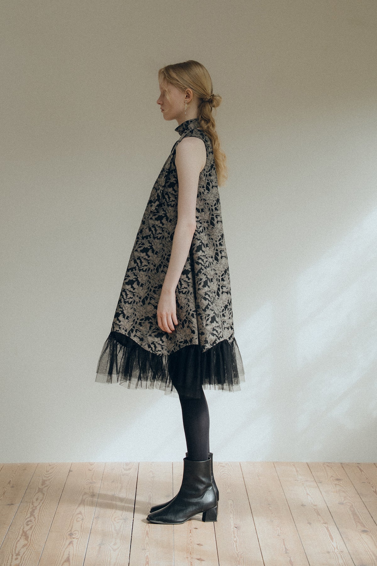 model:173cm size:M/Short color:ブラック