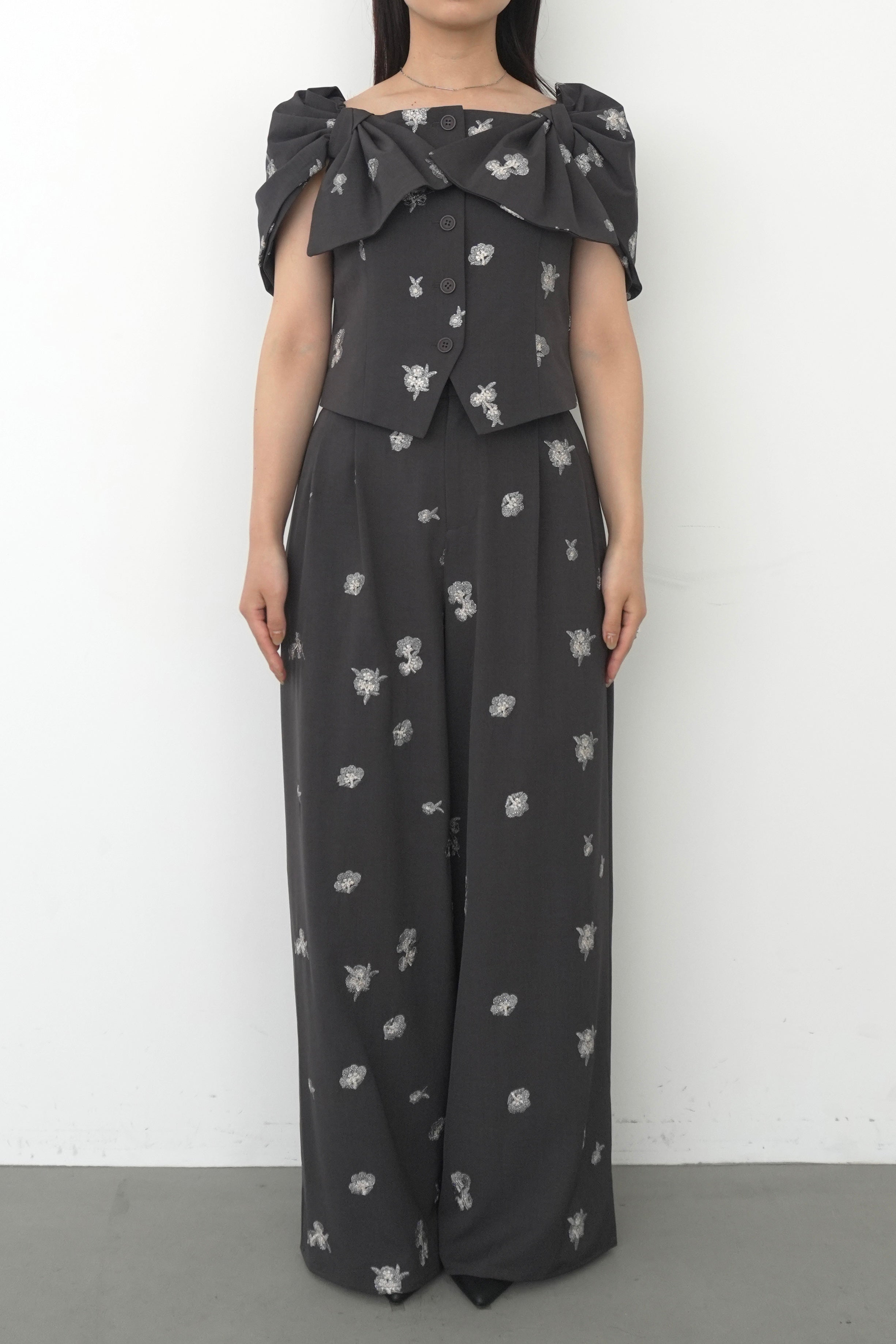 model:159cm size:M color:チャコール