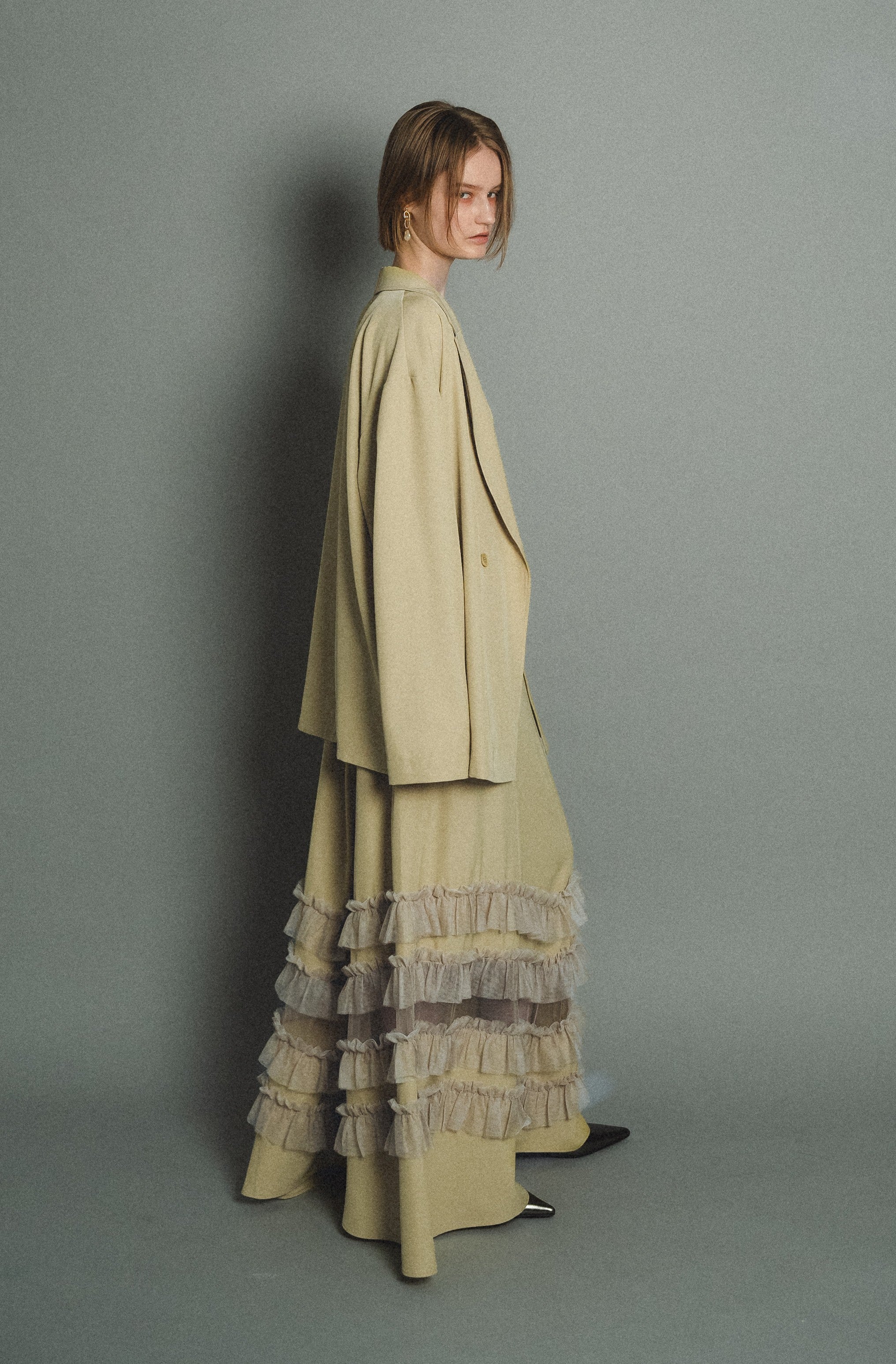 934 Transparent hem setup dress